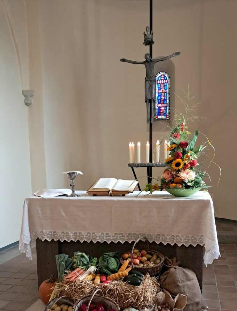 Ein Erntedankfest voller Musik, Gemeinschaft und Dankbarkeit