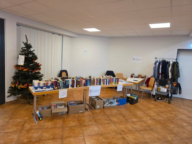 Kirche mittendrin: Die Friedensgemeinde beim Regionalmarkt in Flammersfeld